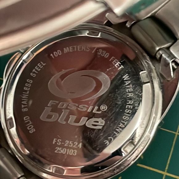 Fossil Blue 3-Hand Date Stainless Steel Men’s Watch - Picture 4 of 12